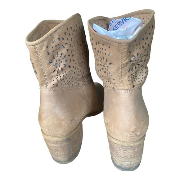 Crown Vintage Perforated Laser Cut Leather Ankle Boots Women's Size 9.5 Western - Picture 10 of 12